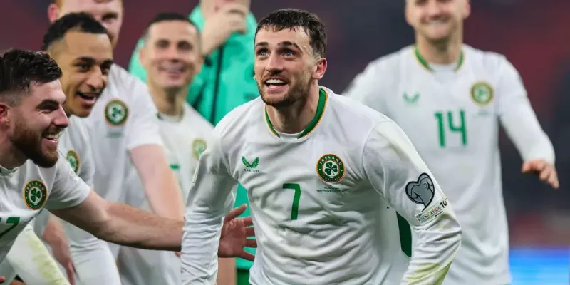 Tiền đạo Parrott tỏa sáng tại vòng loại World Cup
